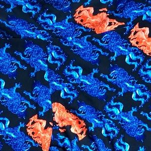 LuLaRoe Tall and Curvy Leggings - Lion